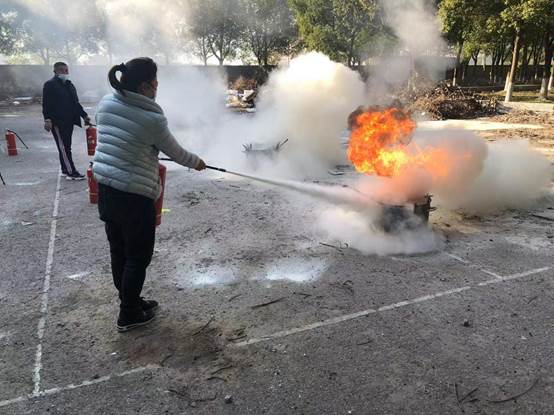 说明: C:\Users\Administrator\Desktop\cd6c5a325f4fc8c7063d3226cc4f865.jpg