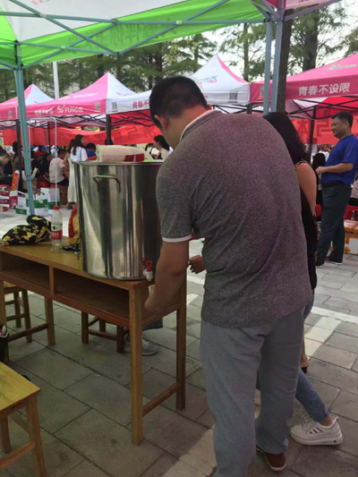 IE浏览器中点击图片可全屏显示