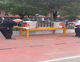 说明: 为新生供应免费茶水